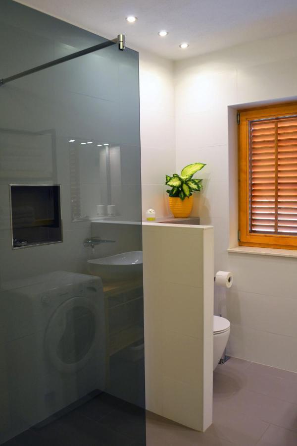 Apartment Jade Водице Екстер'єр фото