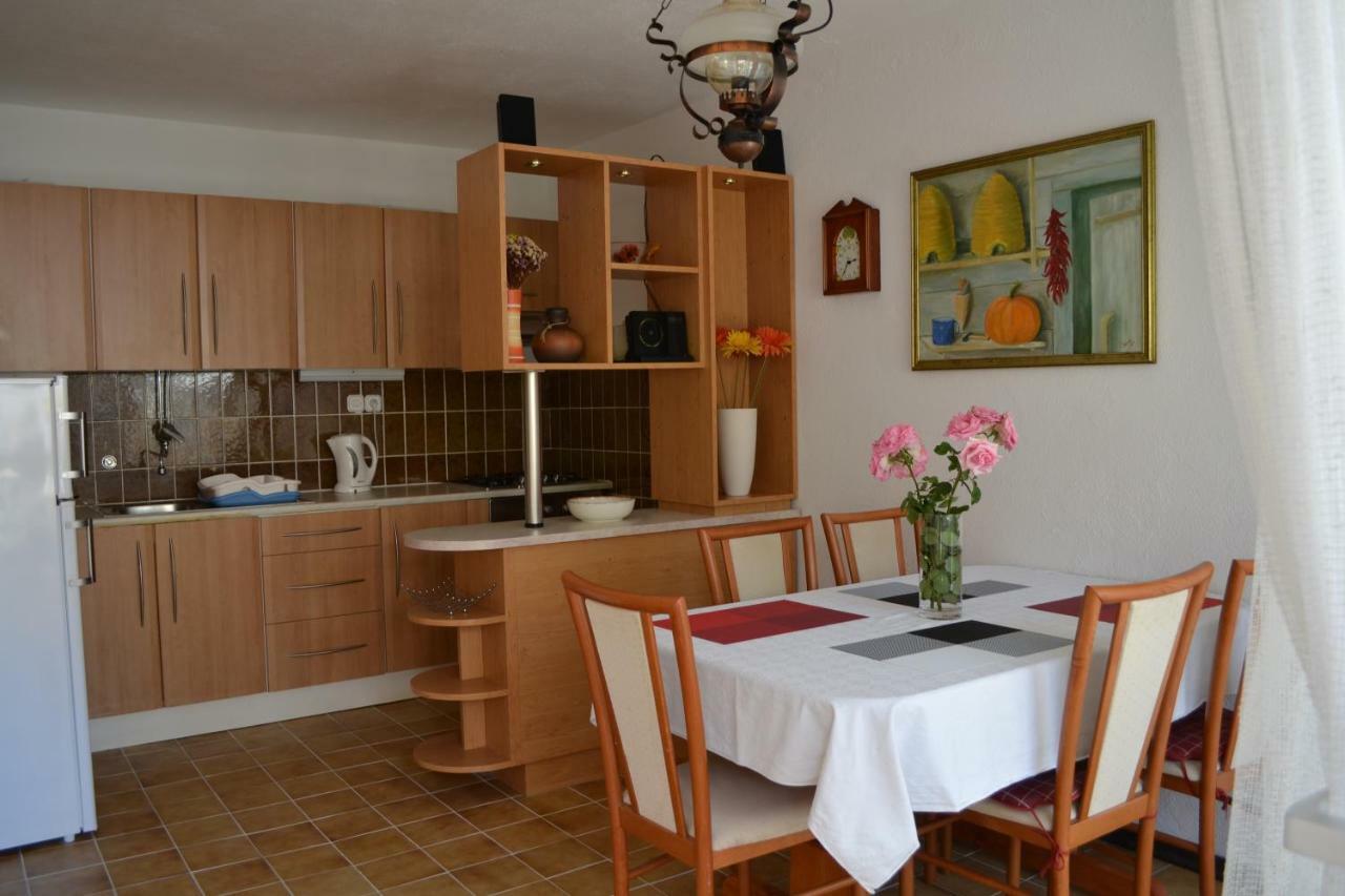 Apartment Jade Водице Екстер'єр фото